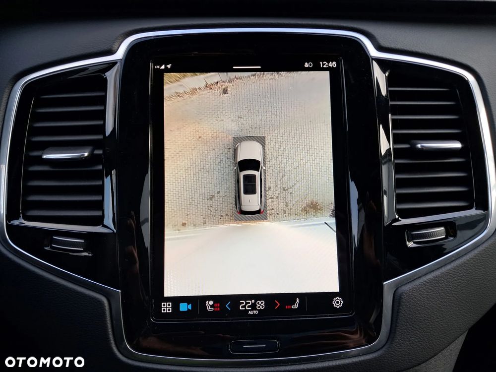 Volvo XC 90 T8 AWD Plug-In Hybrid Ultimate Dark 7os - 13