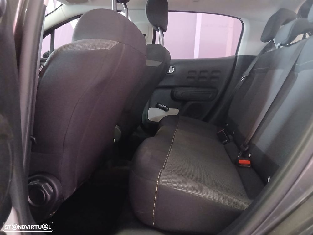 Citroën C3 1.2 PureTech C-Series - 12