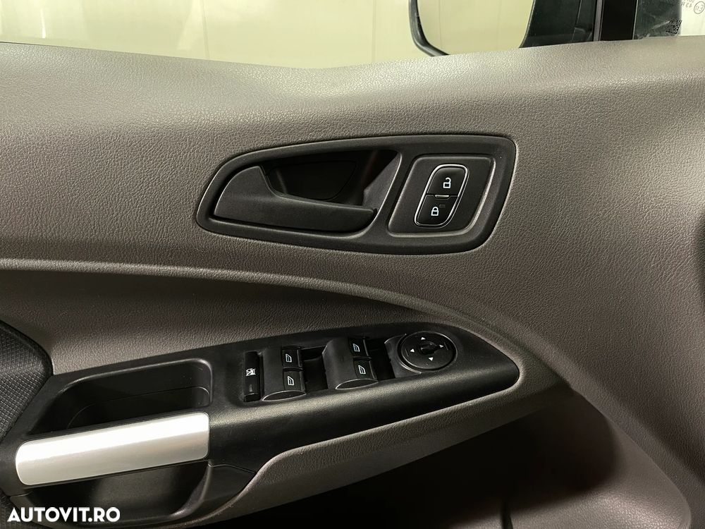 Ford Transit Connect 1.5 EcoBlue 120CP 8AT Kombi Commercial L1 Trend - 16
