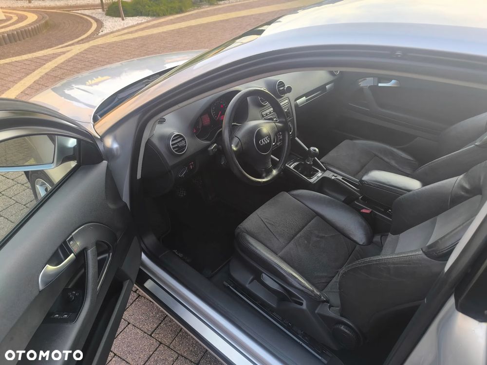 Audi A3 3-drzwiowe 1.9 TDI Attraction - 5