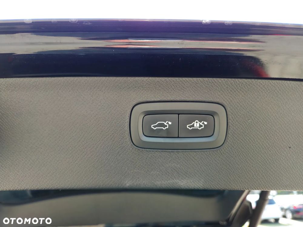 Volvo XC 90 T8 AWD Twin Engine Geartronic Inscription - 10