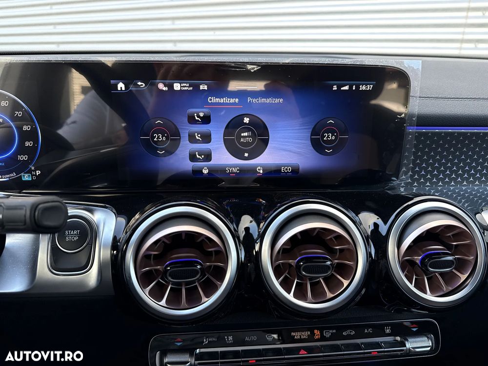 Mercedes-Benz EQB 250+ Electric Art - 15