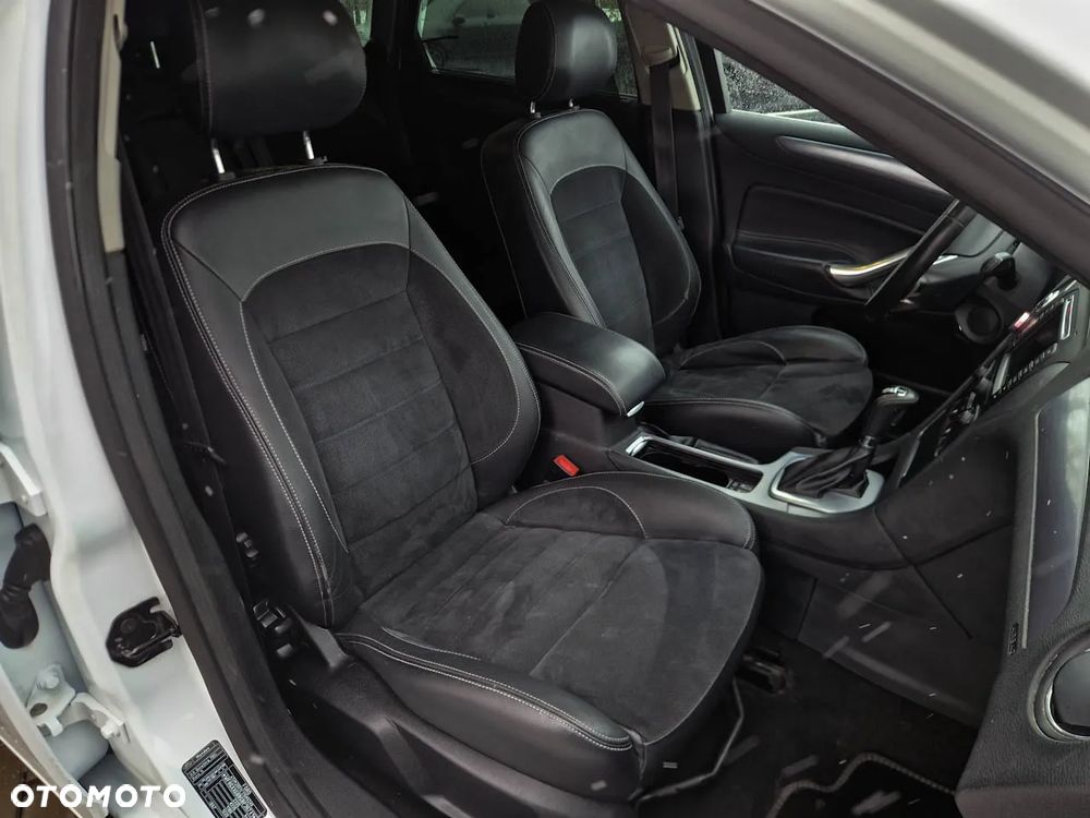 Ford Mondeo 2.0 TDCi Titanium X - 9