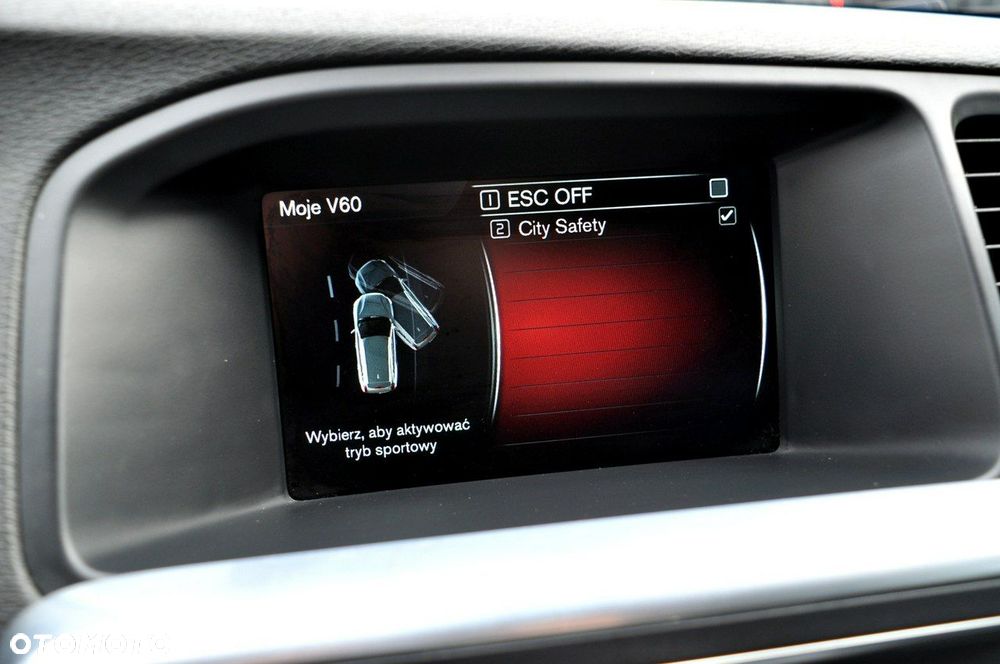 Volvo V60 D2 Ocean Race - 33