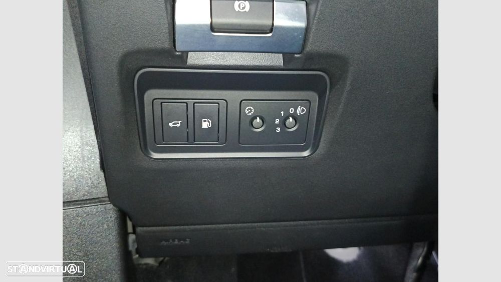 Land Rover Range Rover Evoque 1.5 P300e AWD R-Dynamic S Auto - 21