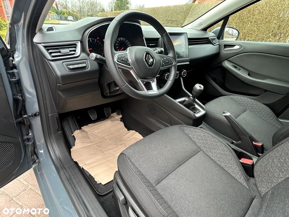 Renault Clio TCe 100 INTENS - 10