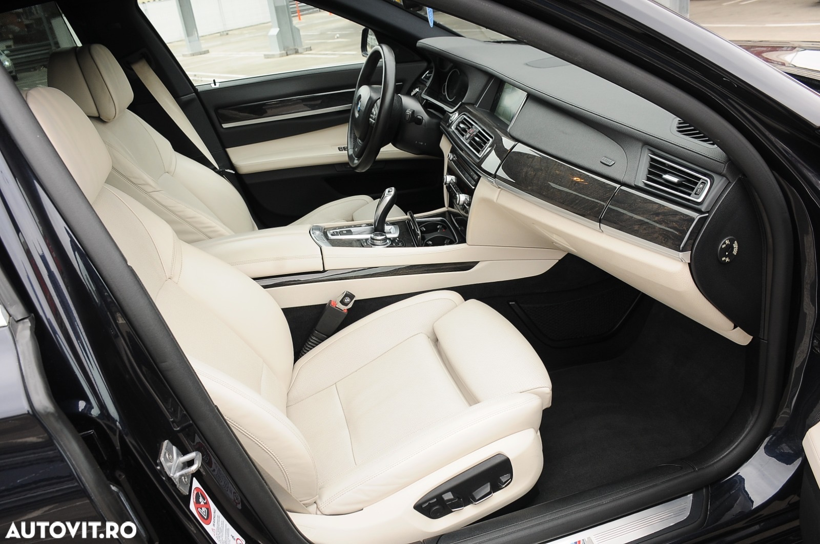 BMW Seria 7 730d xDrive Edition Exclusive - 10