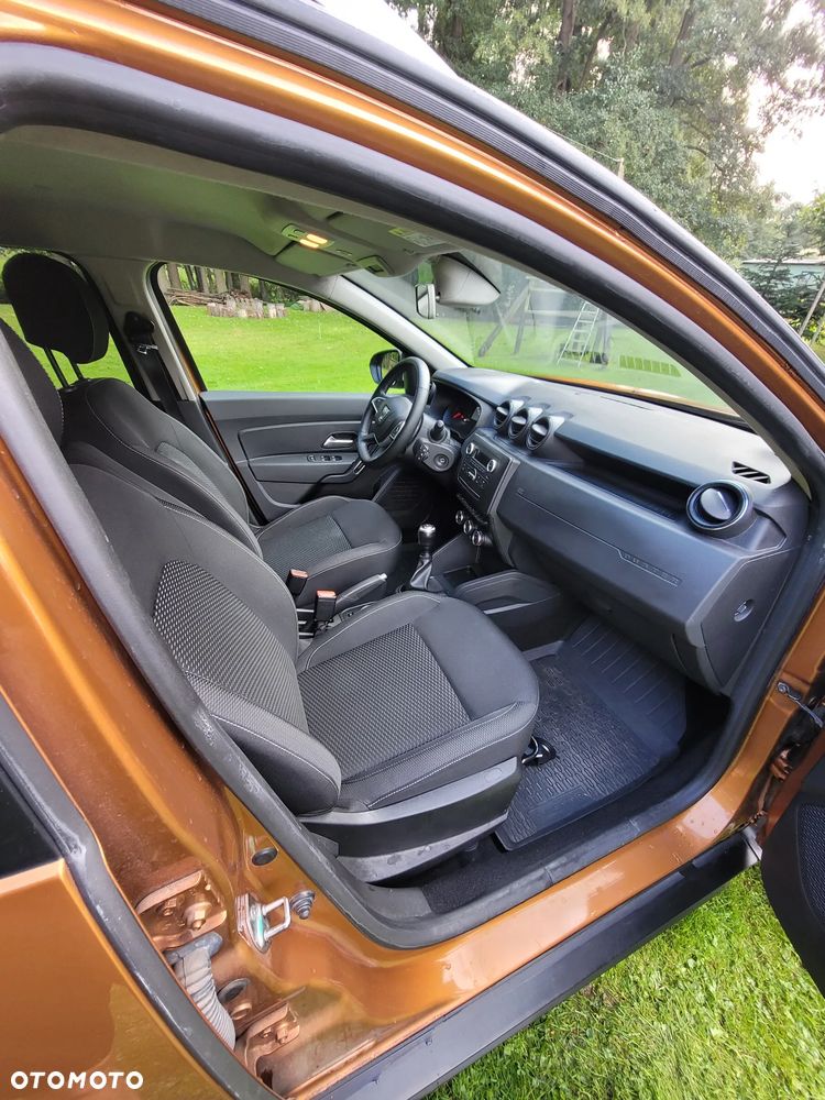 Dacia Duster 1.6 SCe Comfort - 8
