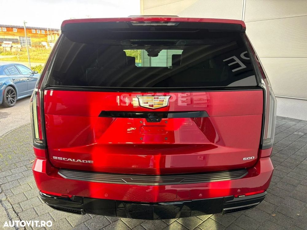 Cadillac Escalade - 6