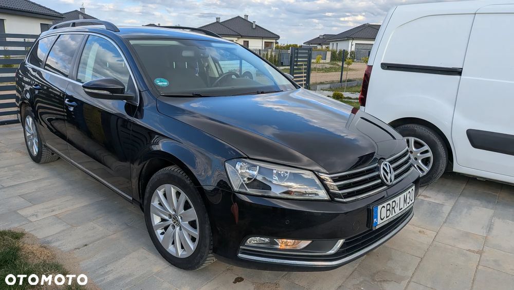 Volkswagen Passat 2.0 TDI DPF BlueMotion Technology Comfortline - 2
