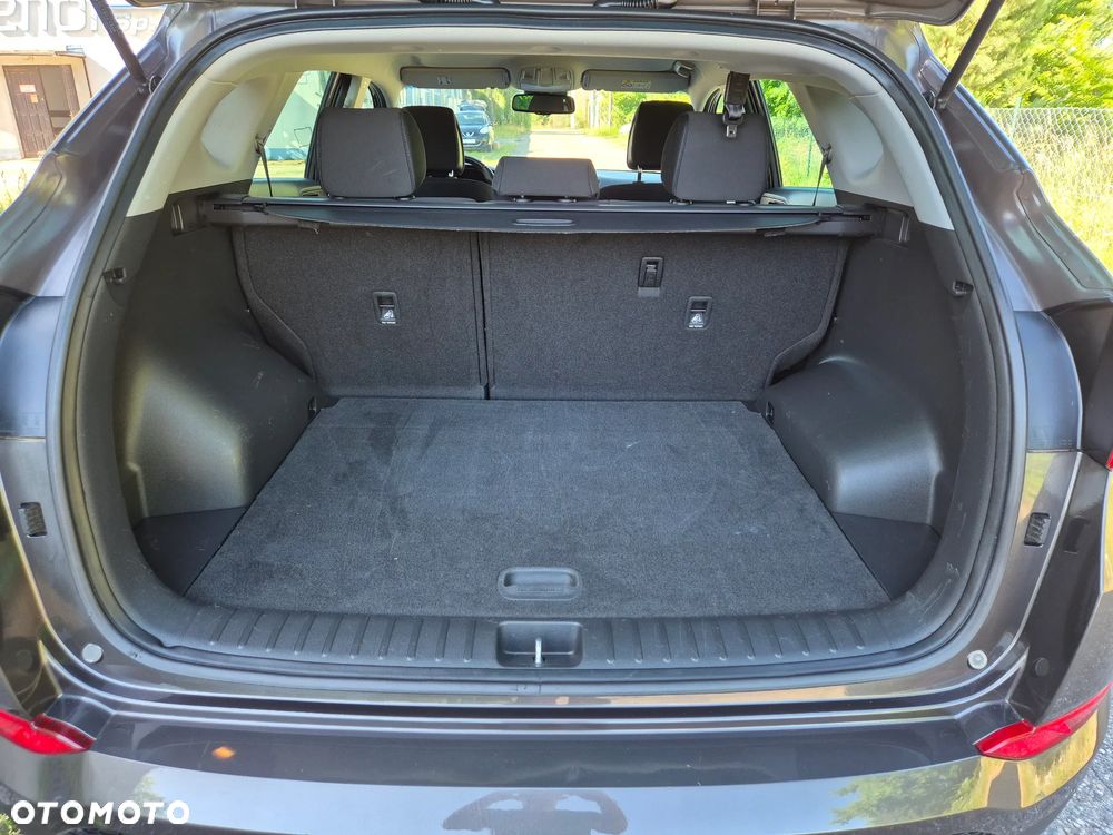 Hyundai Tucson 2.0 CRDi 4WD Advantage - 23