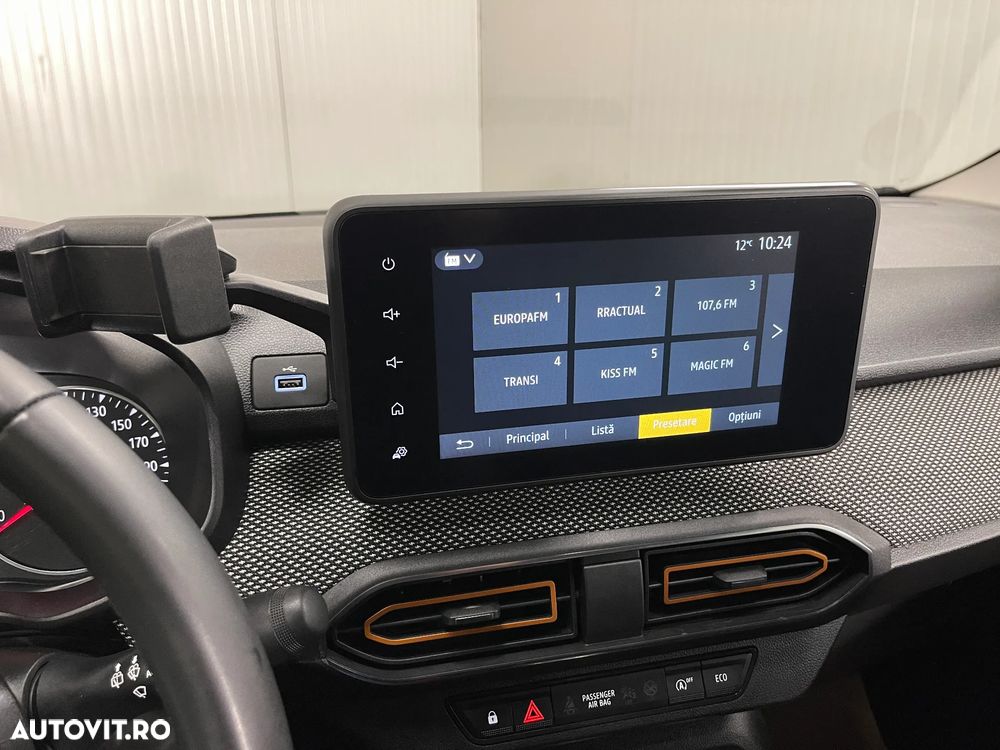 Dacia Sandero Stepway TCe 90 MT6 Comfort - 16