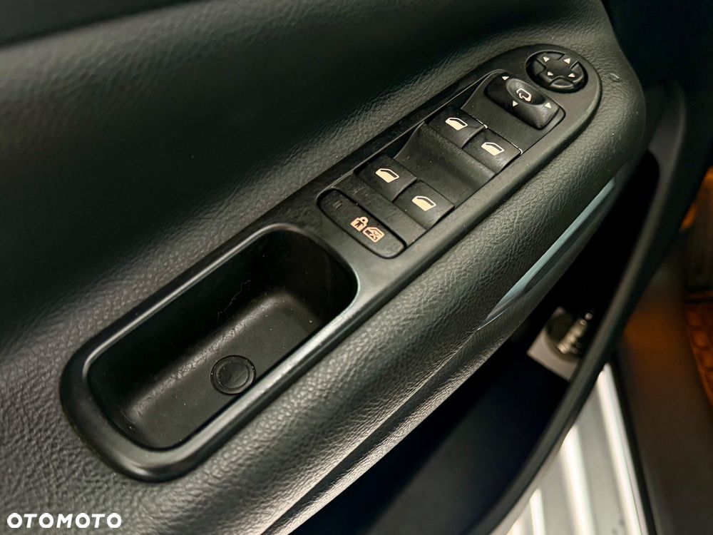 Citroën C3 Picasso 1.4i Exclusive - 30