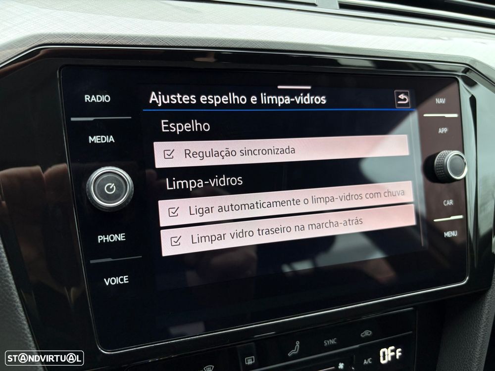 VW Passat Variant 2.0 TDi Elegance DSG - 39