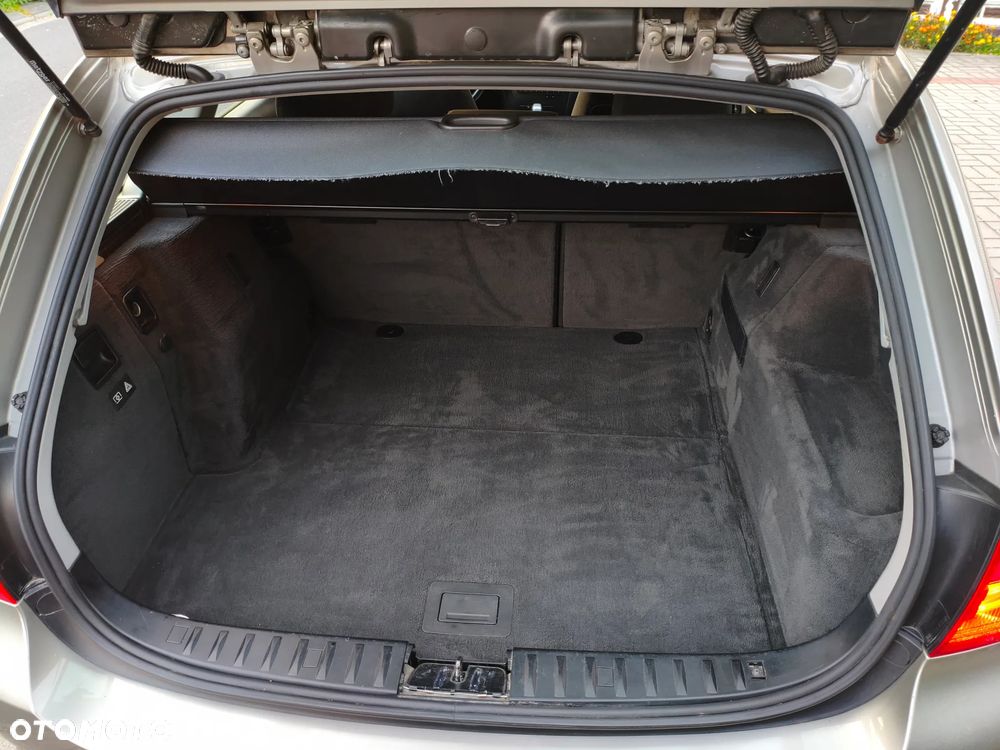BMW Seria 3 - 36