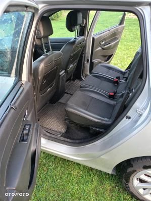 Renault Scenic 1.6 dCi Energy Bose Edition - 9