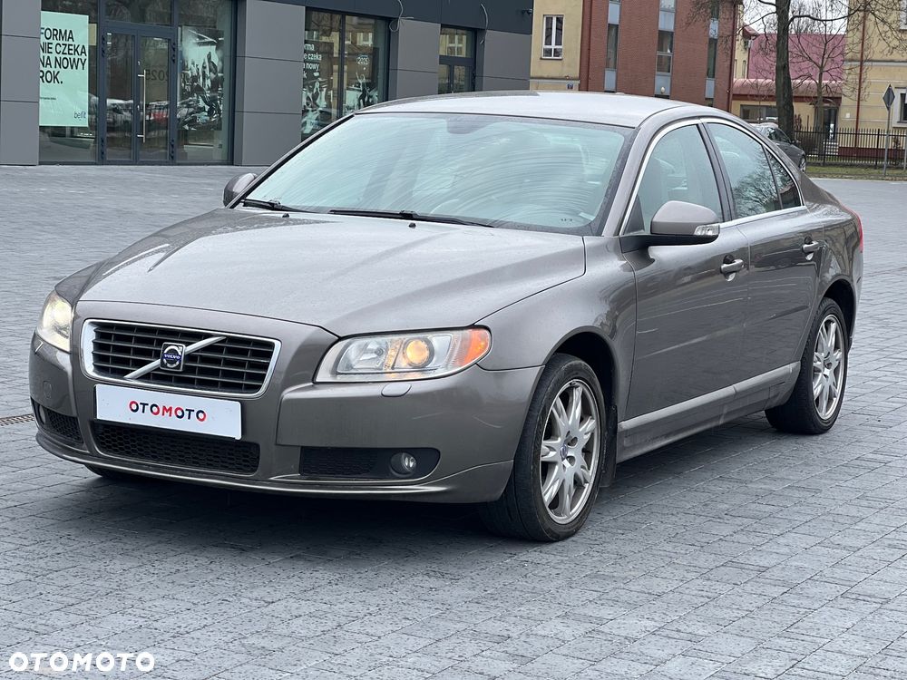 Volvo S80 - 1
