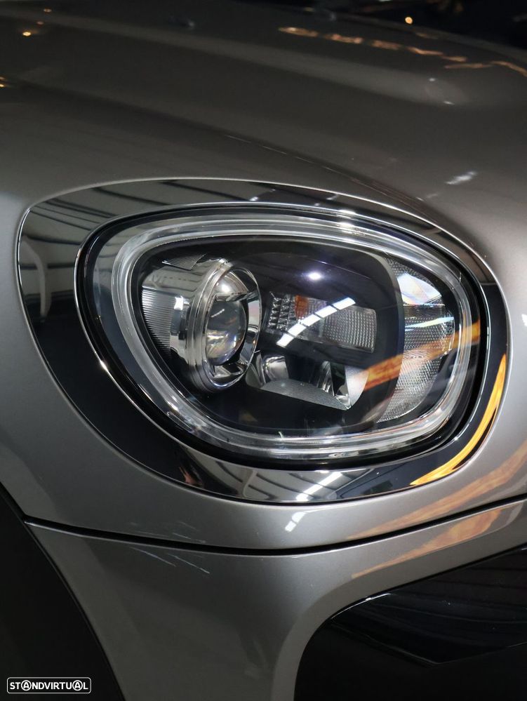 MINI Countryman Cooper SE ALL4 Auto - 13