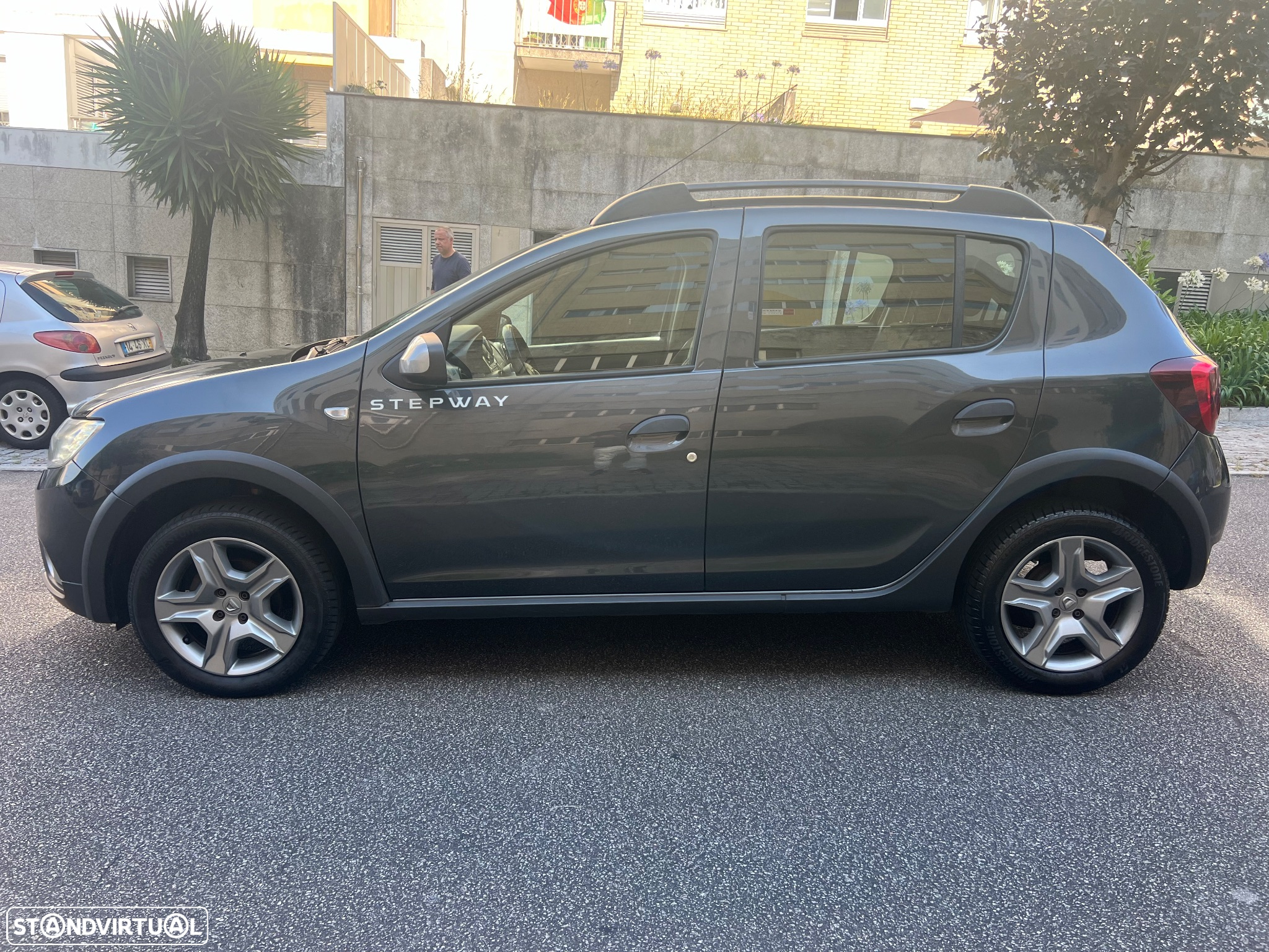 Dacia Sandero - 9
