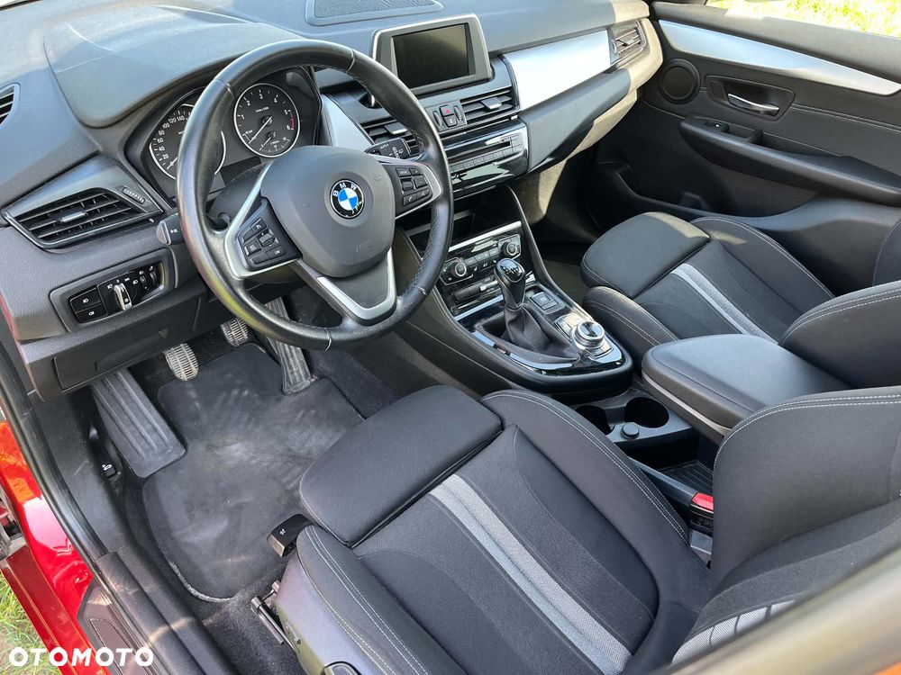 BMW Seria 2 218d GT - 7
