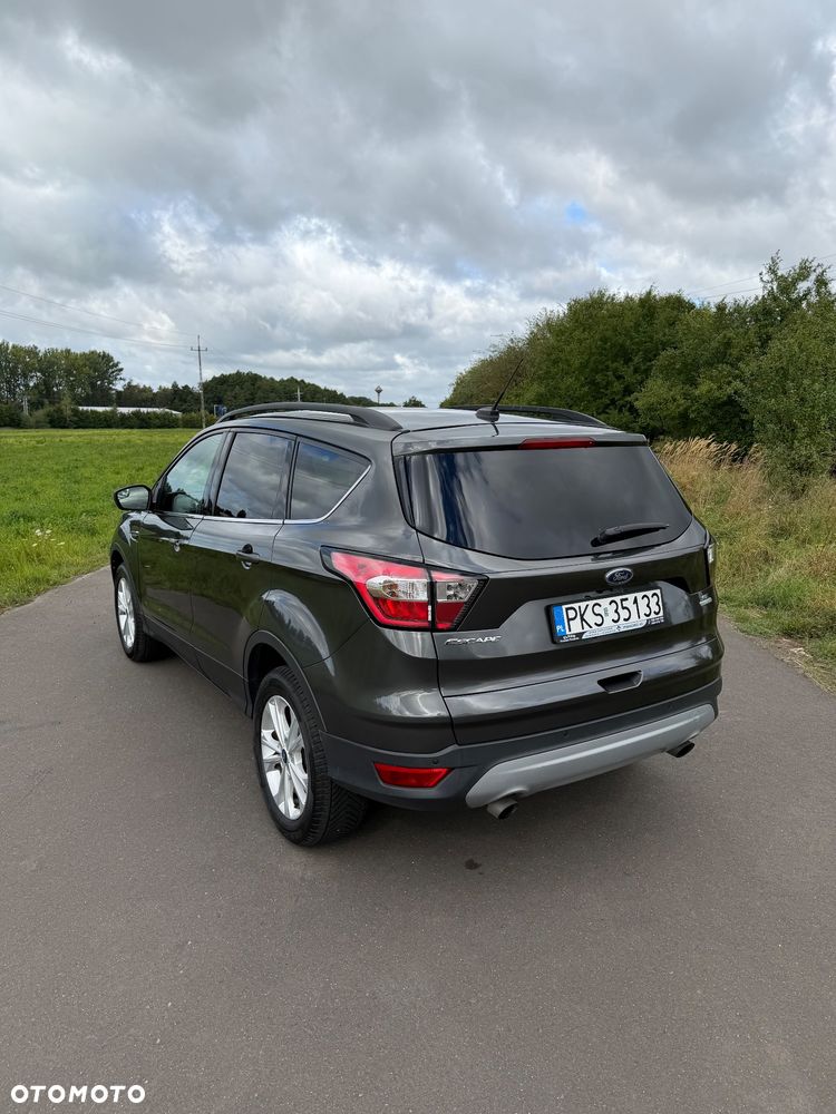 Ford Kuga - 4