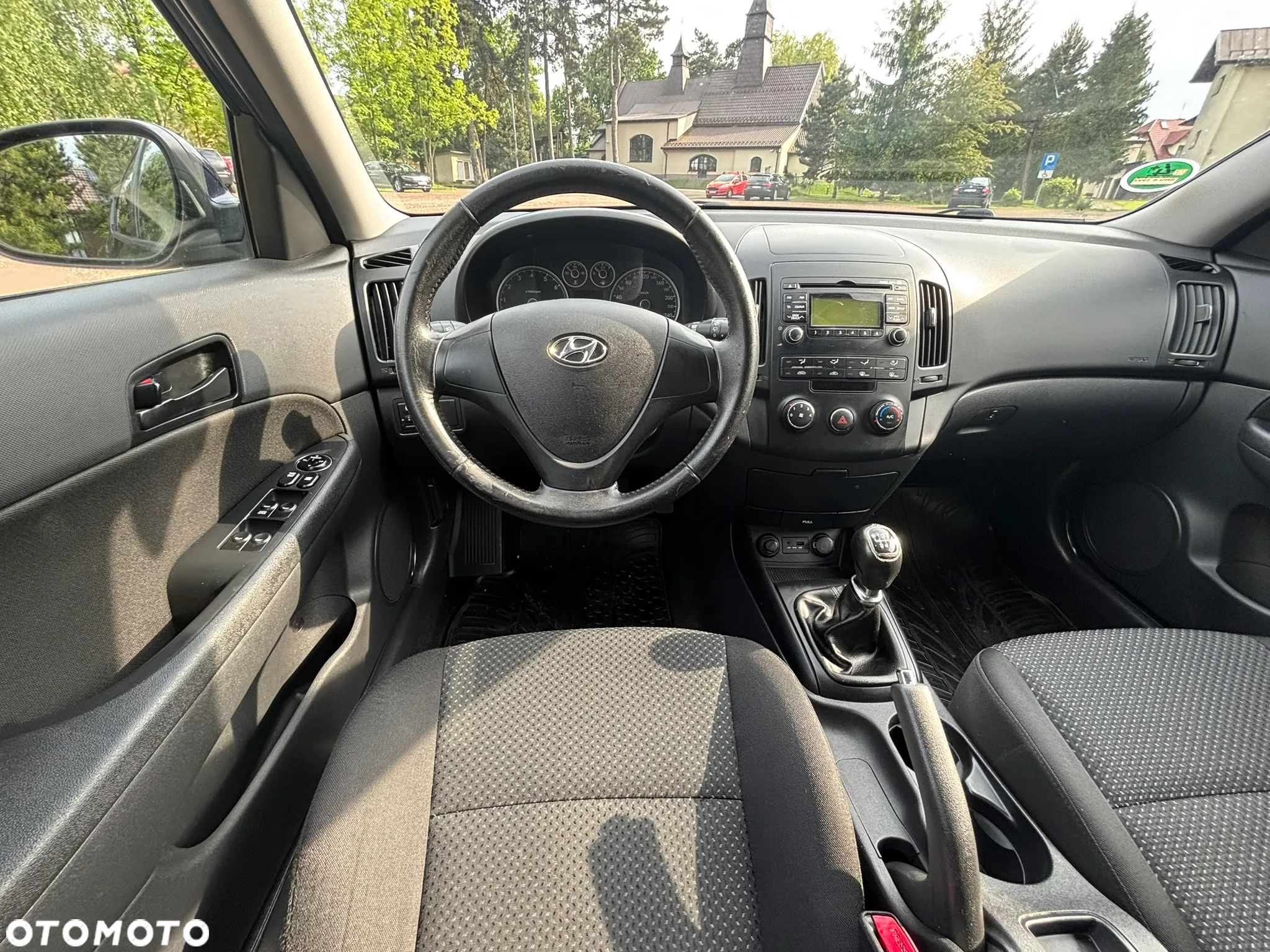 Hyundai i30 1.4 Base + - 13