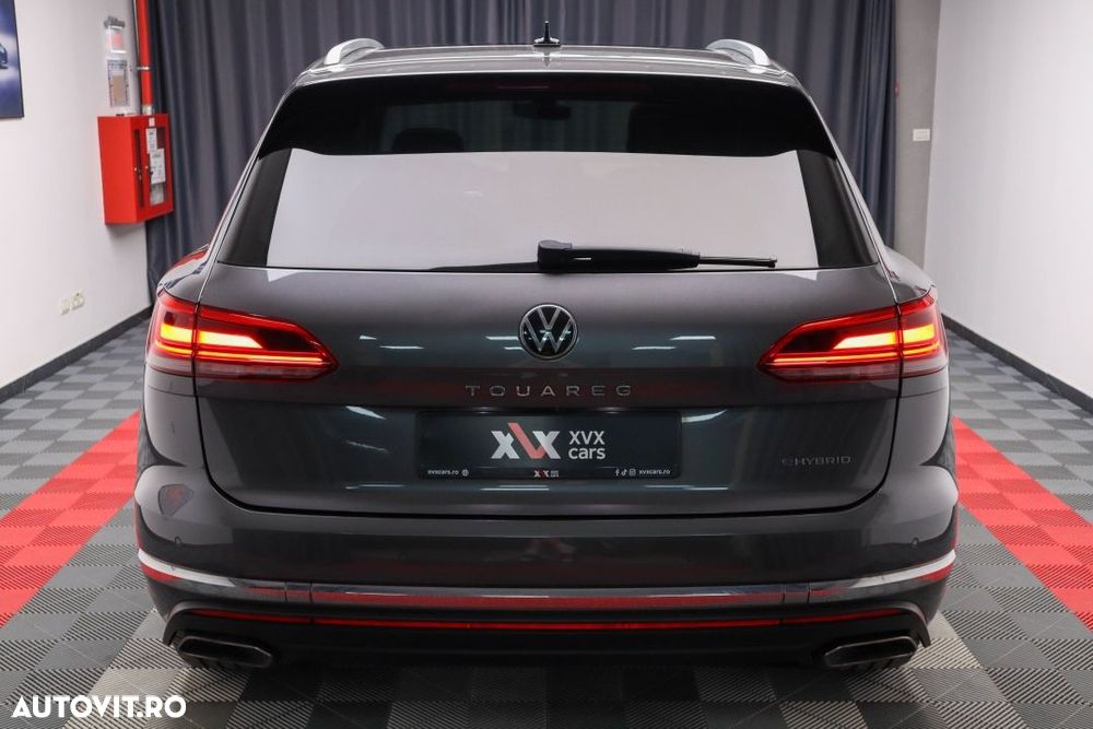Volkswagen Touareg 3.0 V6 e-Hybrid 4Motion Aut. Elegance - 16