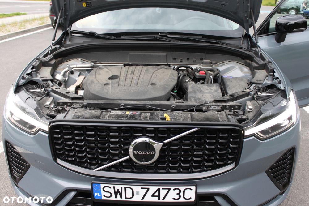 Volvo XC 60 B5 B AWD Plus Black Edition - 12