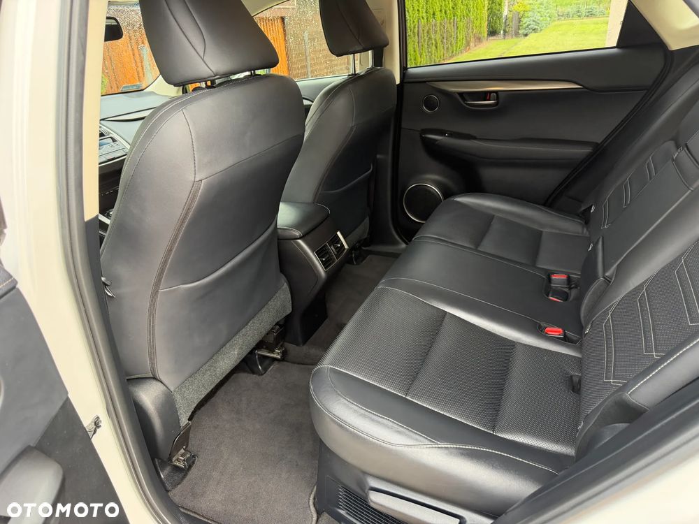 Lexus NX 300h Elegance Optimum AWD - 12