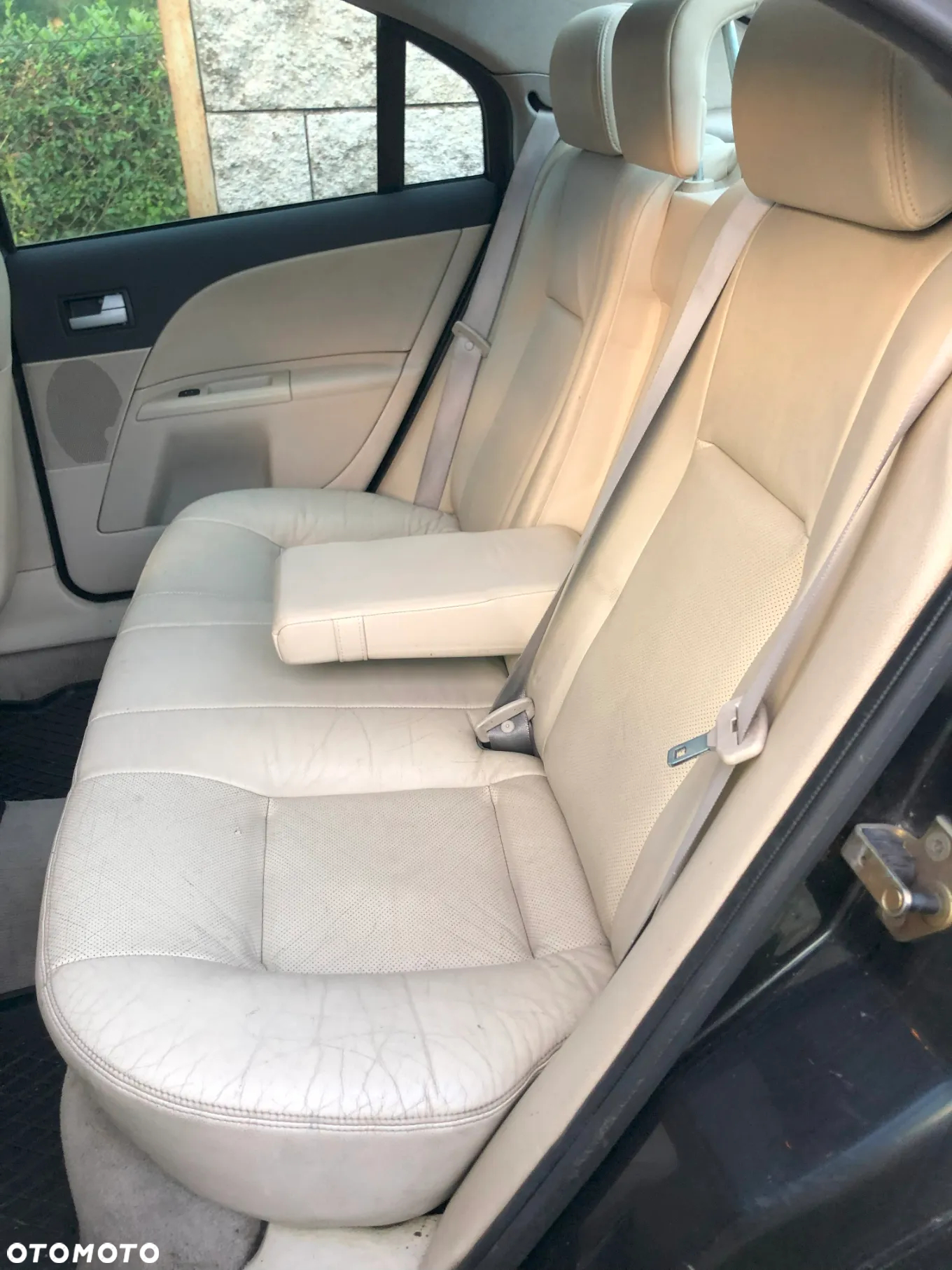 Ford Mondeo 2.0 TDDi Ghia - 13