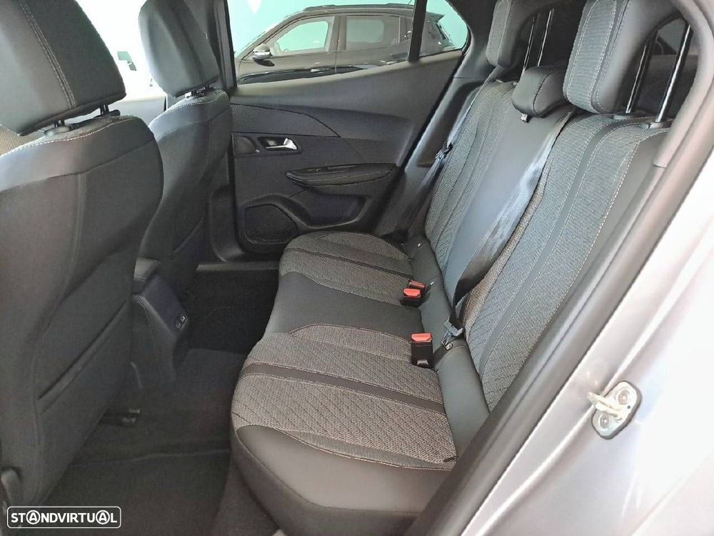 Peugeot 2008 1.2 Allure - 10