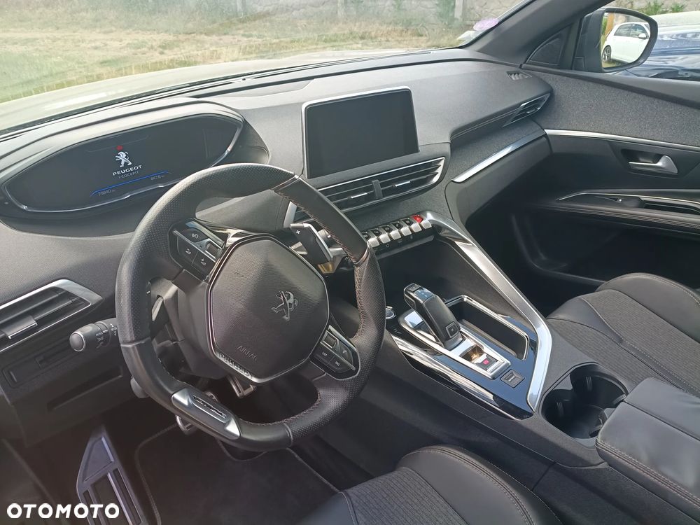 Peugeot 3008 - 13