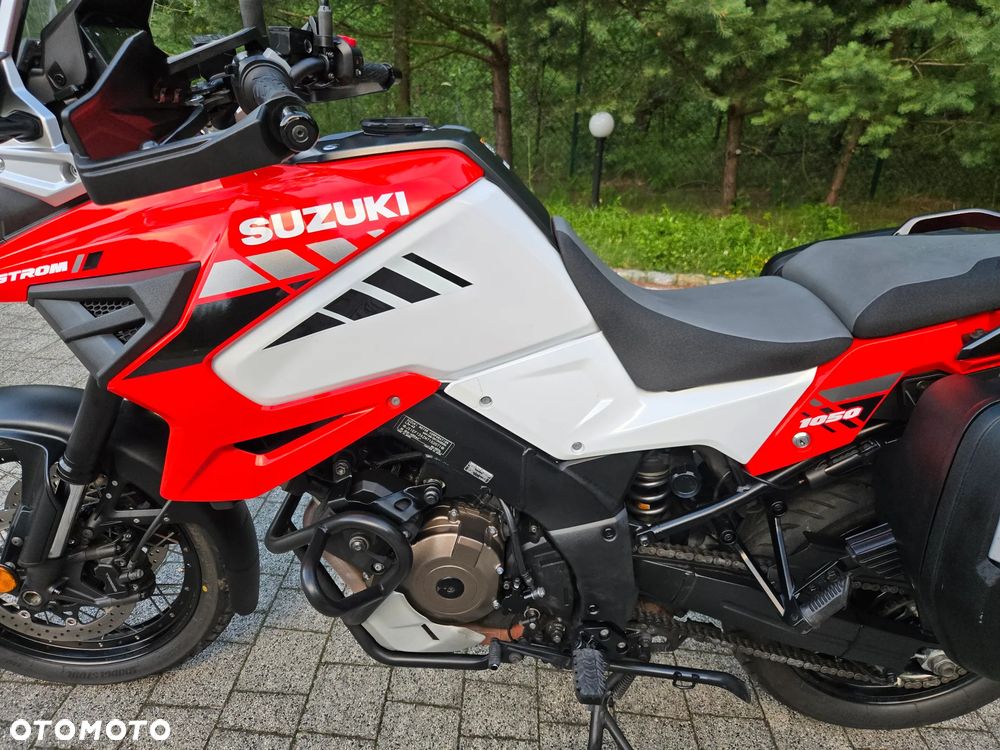 Suzuki V-STROM - 26