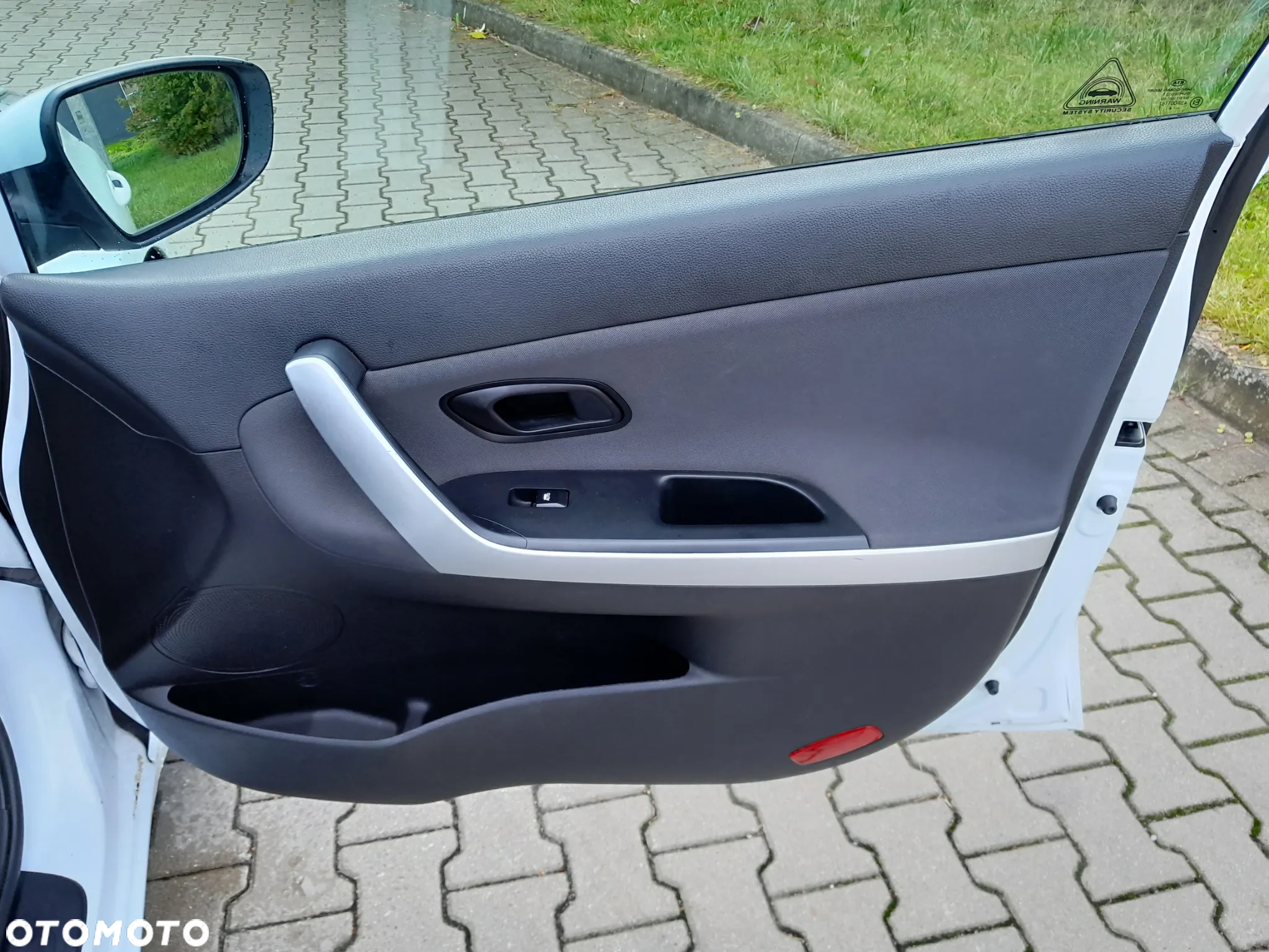 Kia Ceed - 12
