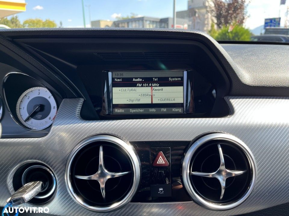 Mercedes-Benz GLK - 19
