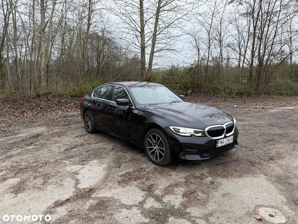 BMW Seria 3 330i xDrive - 1