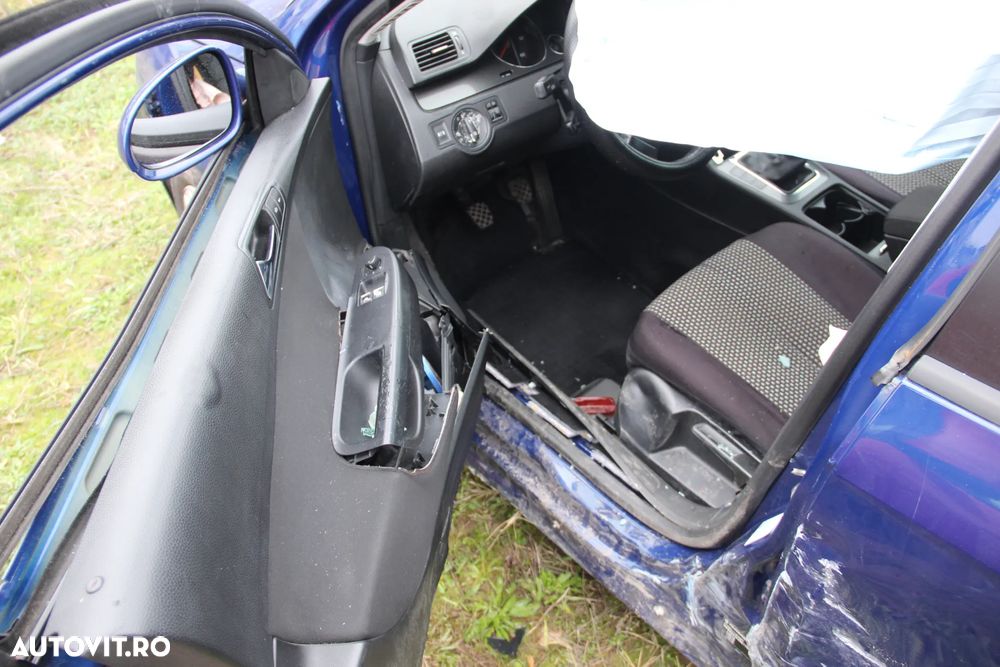 Volkswagen Passat Variant 2.0 TDI DPF Trendline - 11