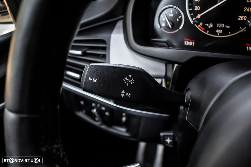 BMW X5 xDrive40e - 16