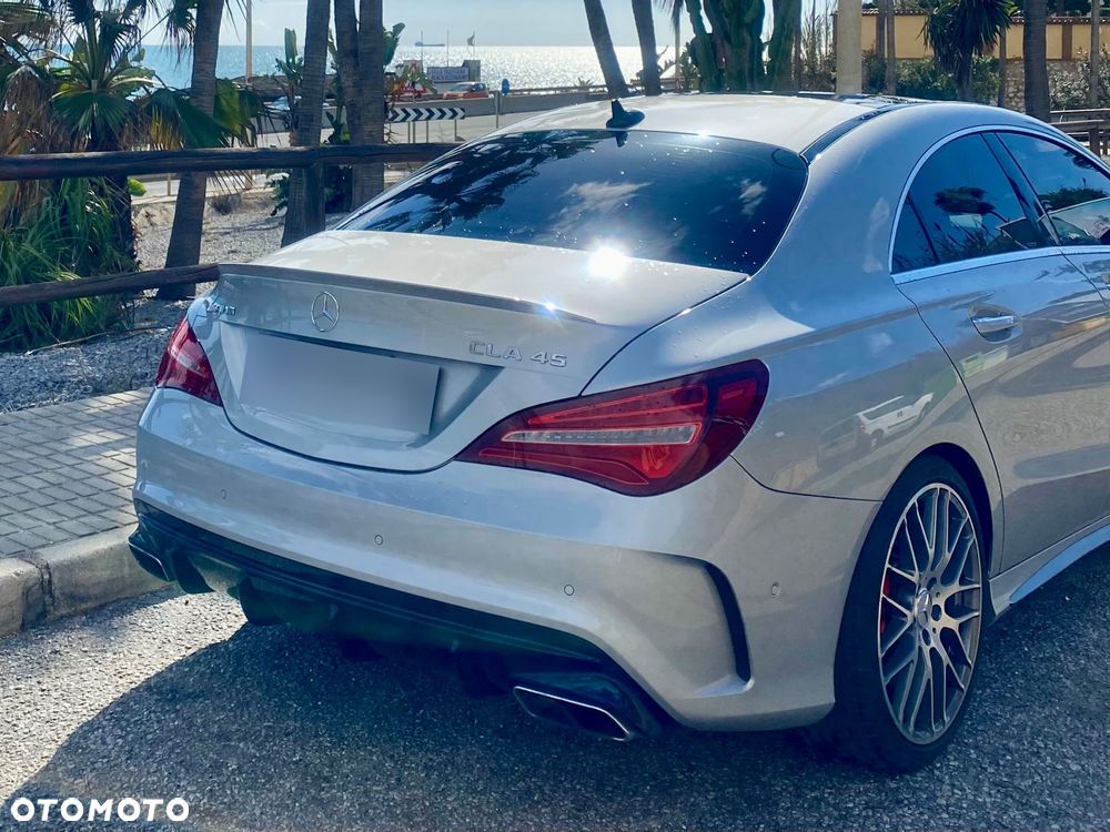 Mercedes-Benz CLA AMG 45 4-Matic - 2