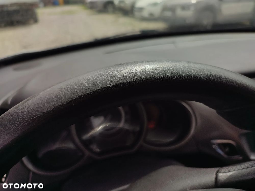 Citroën C3 Pure Tech 110 Stop&Start RED BLOCK - 29
