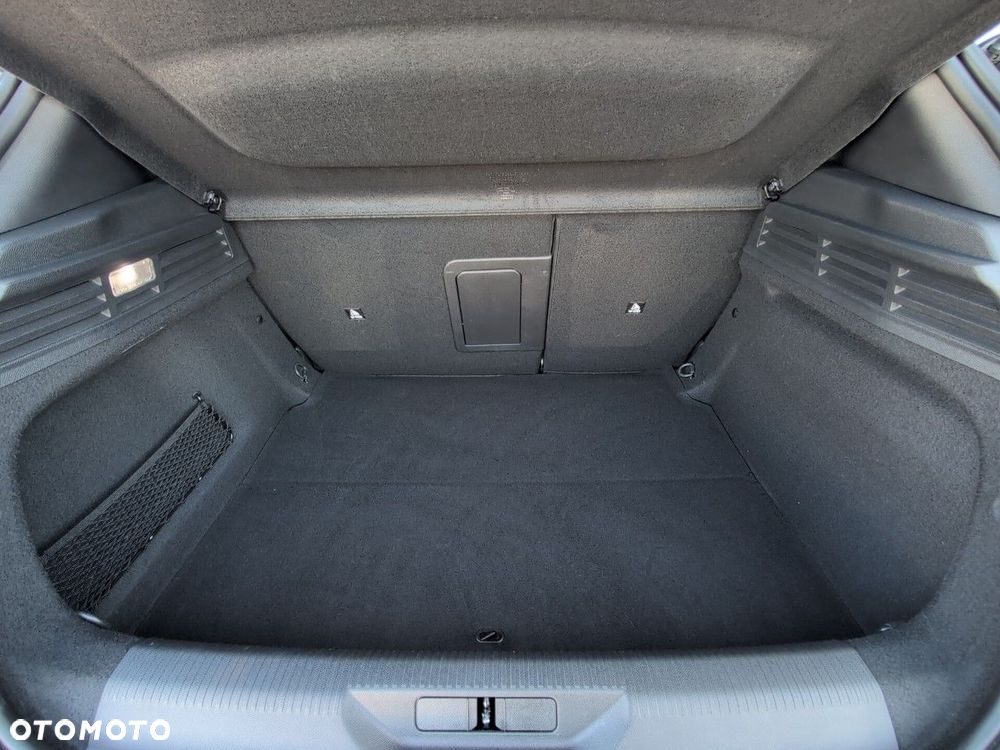 Peugeot 308 1.2 PureTech Allure S&S EAT8 - 6