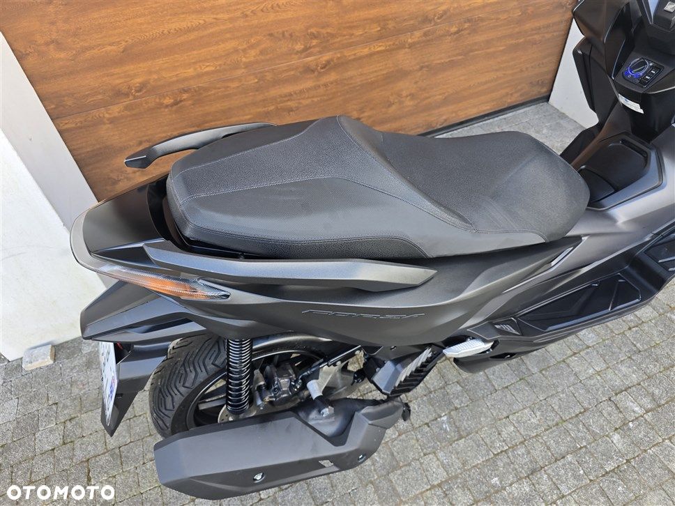 Honda NSS - 16