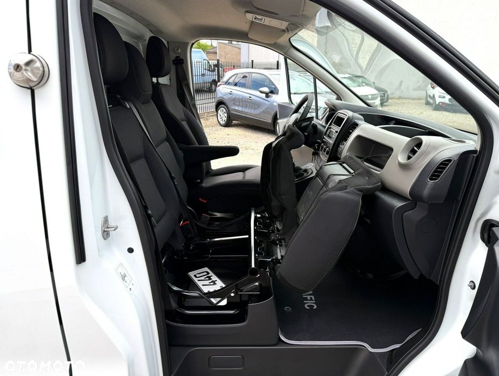 Renault Trafic - 19