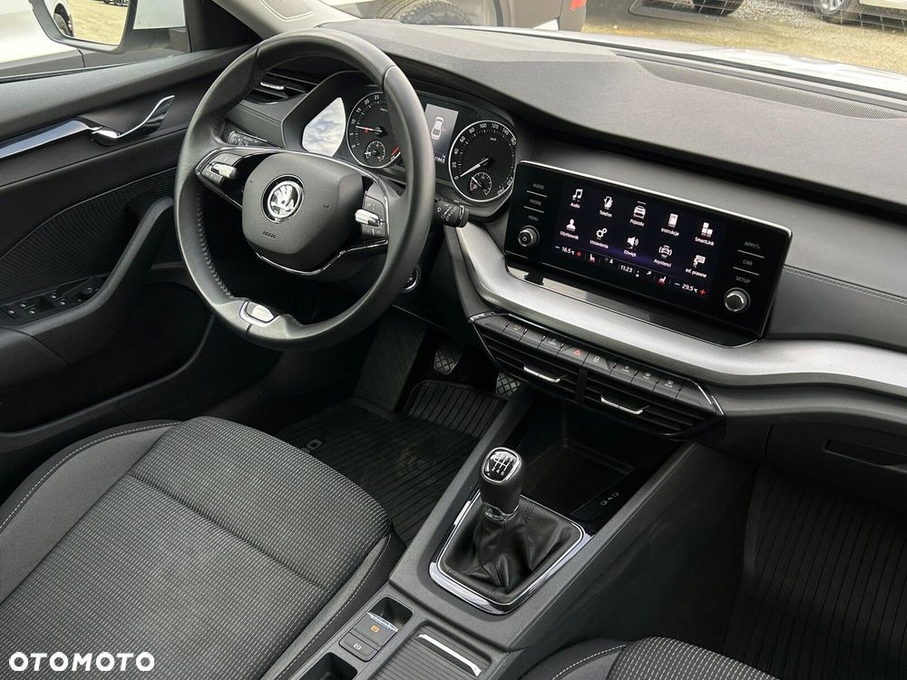 Skoda Octavia 2.0 TDI Ambition - 17