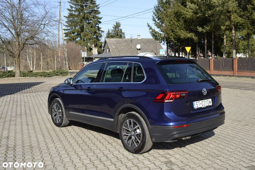 Volkswagen Tiguan - 11