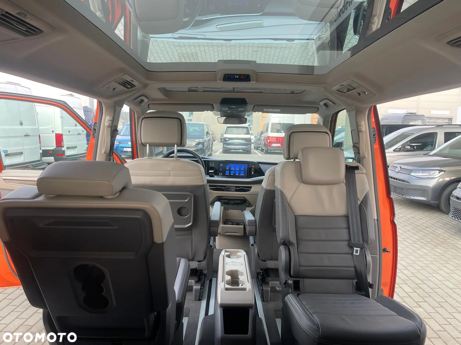 Volkswagen Multivan 2.0 TSI L2 Style DSG - 27