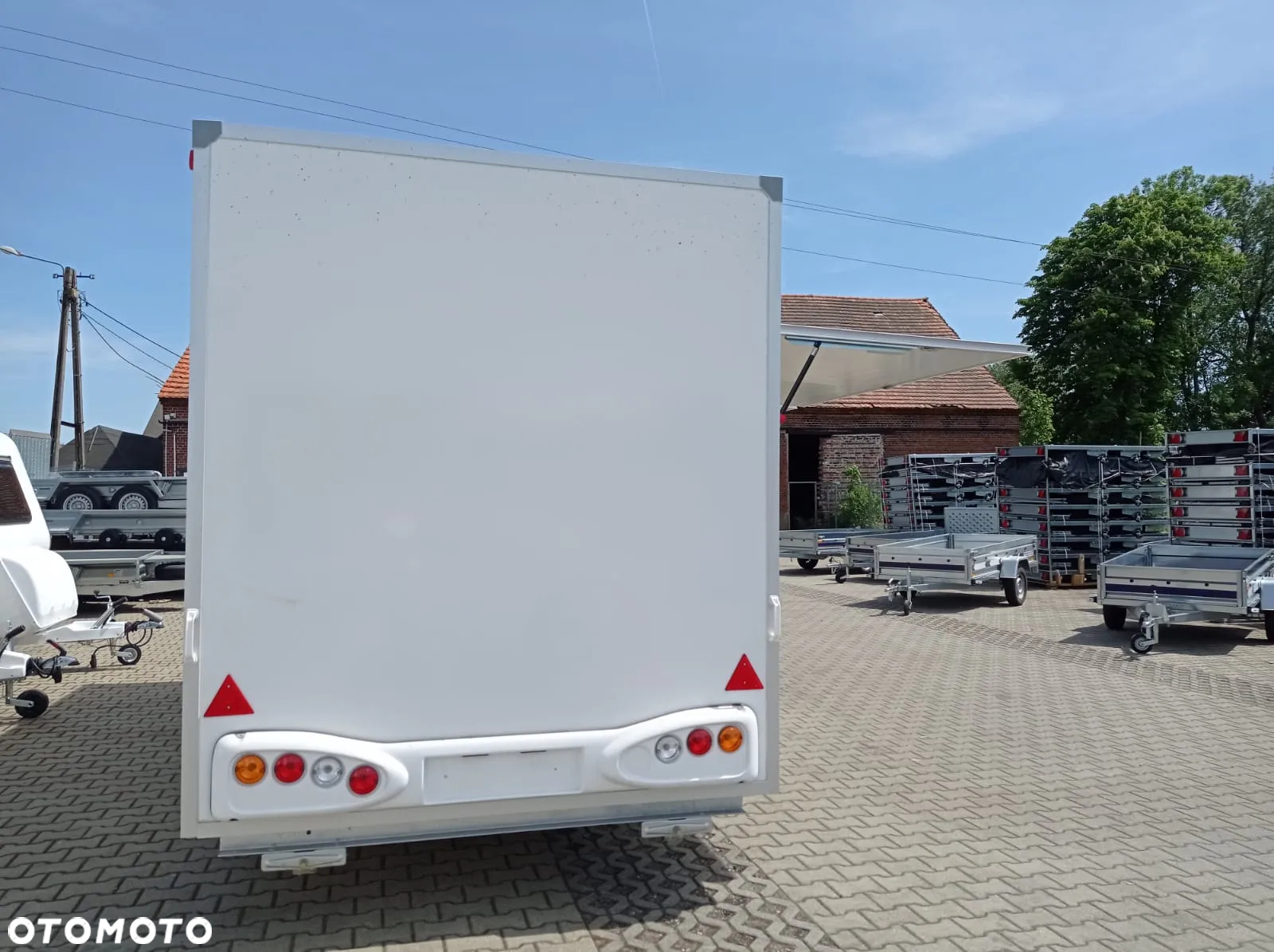 Niewiadów DOSTAWA! H20521HT Przyczepa HANDLOWA gastronomiczna 520x203x230! 2 klapy sprzedażowe, ściany z LAMINATU! DMC 2000kg - 20