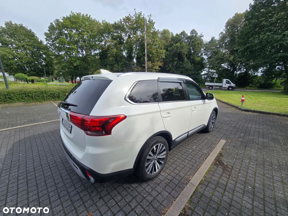 Mitsubishi Outlander 2.0 2WD CVT Active+ - 7