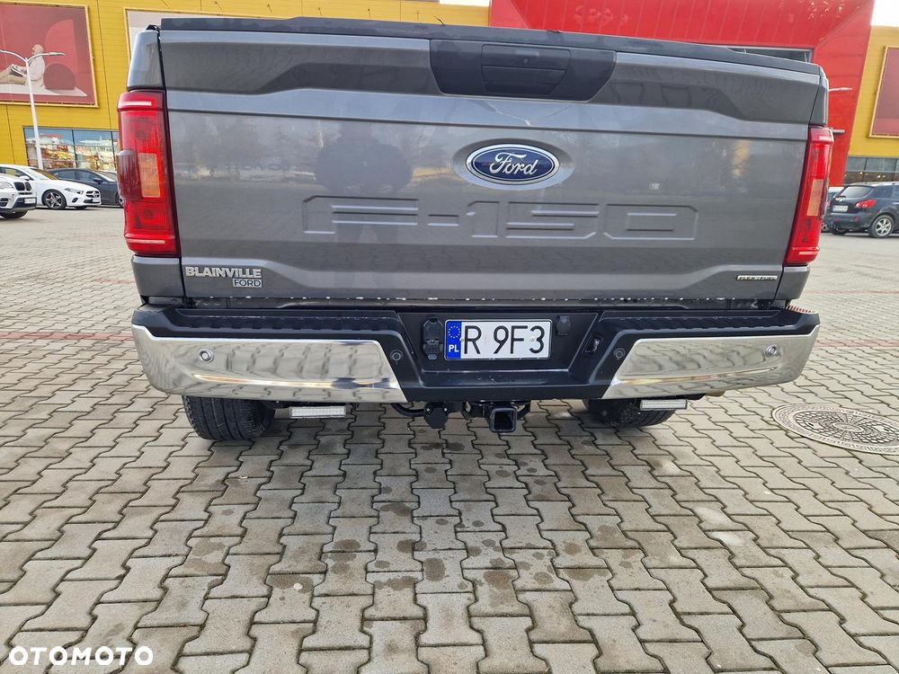 Ford F150 - 4
