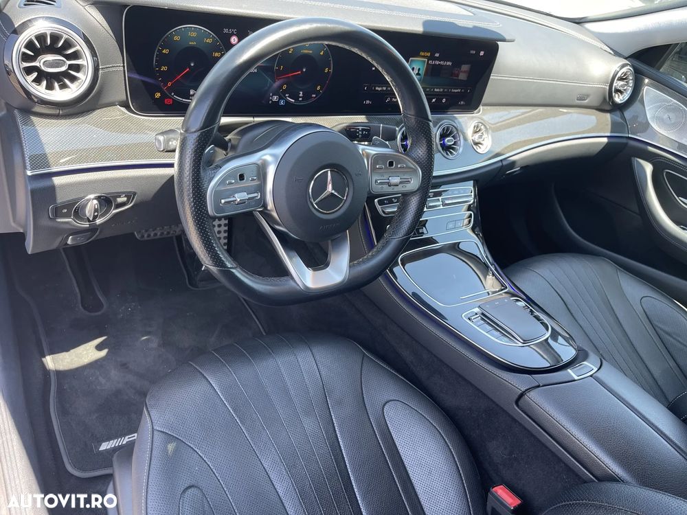 Mercedes-Benz CLS 400 d 4MATIC 9G-TRONIC AMG Line - 10